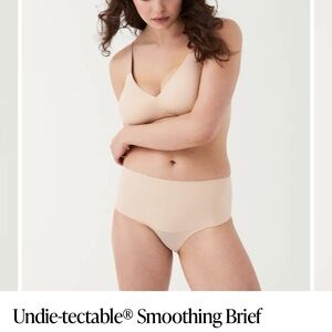 Spanx undie-tectable smoothing brief